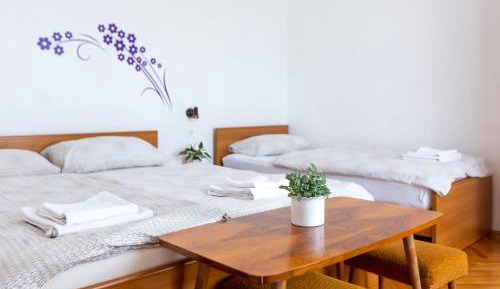 Triple Room with Shared Bathroom