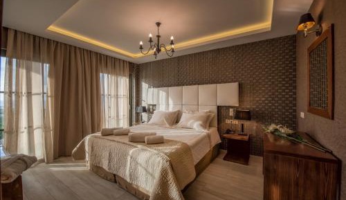 Presidential Suite with Panoramic Seaview