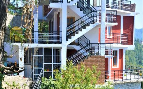 Deluxe Double Room (2 Adults + 1 Child)