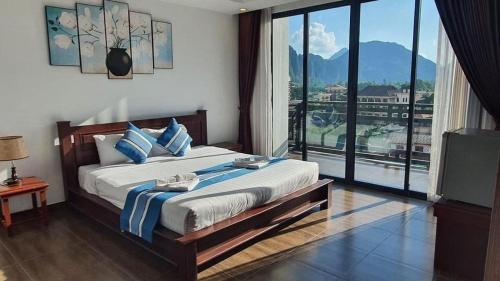 Deluxe Double Room with Balcony