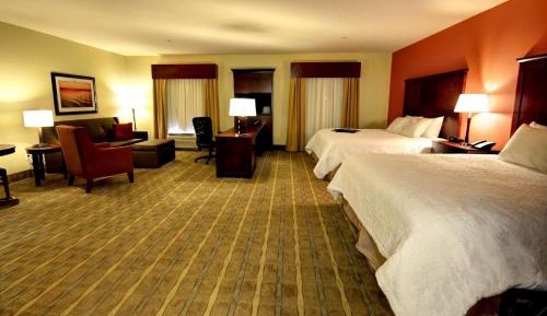 Queen Suite with Two Queen Beds - Disability Access/Non-Smoking