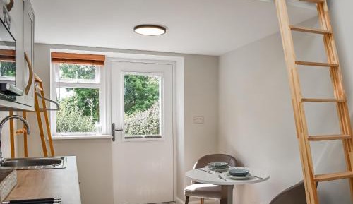 One-Bedroom Holiday Home