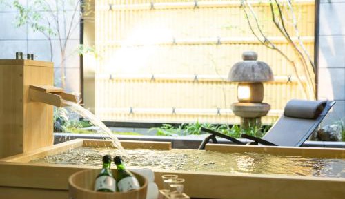 Double or Twin Room with Private External Bathroom