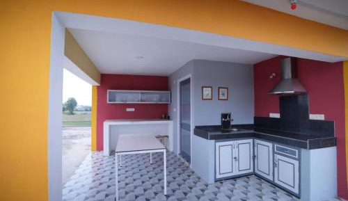 Standard Twin Room with Garden View