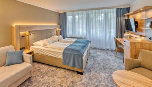 Superior Family Room