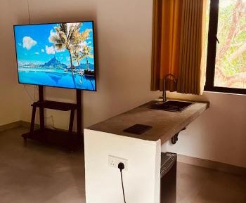 King Room with Pool View