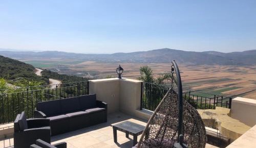 Family Room with Mountain View
