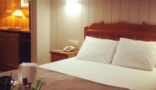 Basic Double or Twin Room - Ground Floor