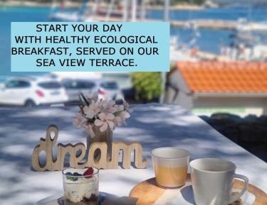 Studio Apartment with Sea View