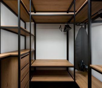 Suite with Mountain View