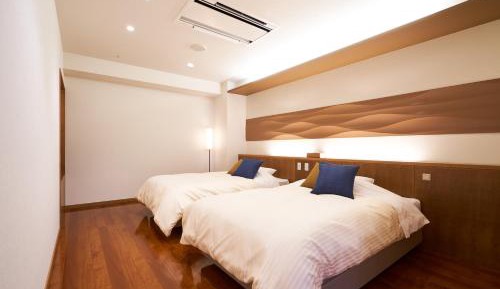 Family Room with Private Bathroom