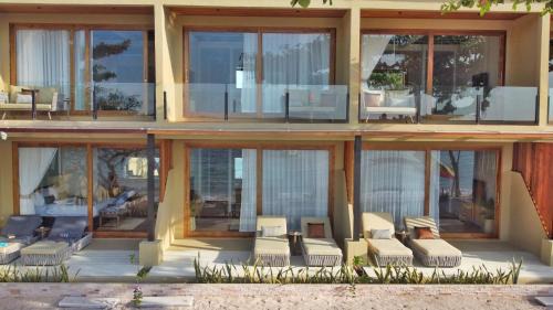 Beachfront Deluxe with Balcony