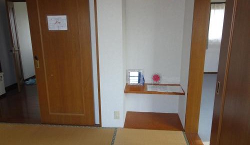 Japanese-Style Room 2