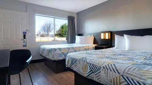 Double Room - Disability Access - Roll In Shower