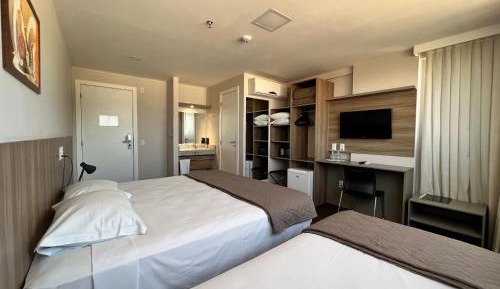 Luxury Triple Room
