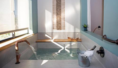 Spa Suite, Mountain View, 1st Flr King