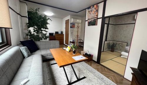 Apartment with Shower