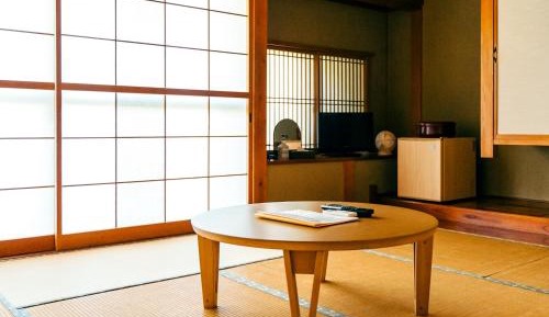 Quadruple Room with Shared Bathroom