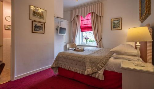 Deluxe Double or Twin Room with Garden View