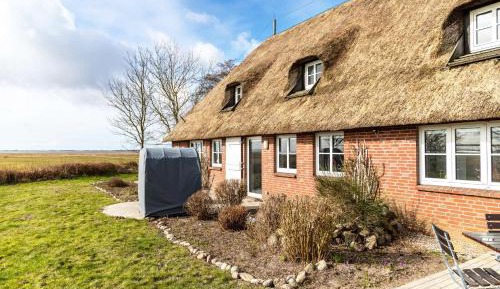 Two-Bedroom Superior Apartment