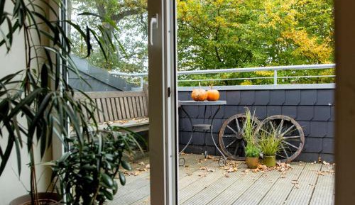 Apartment with Balcony