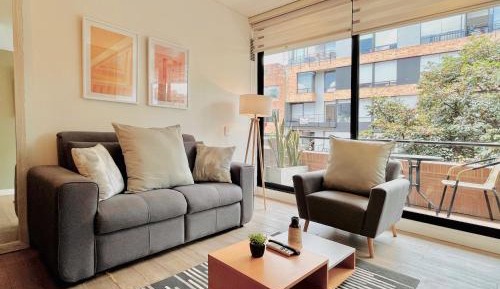 One-Bedroom Apartment with Balcony