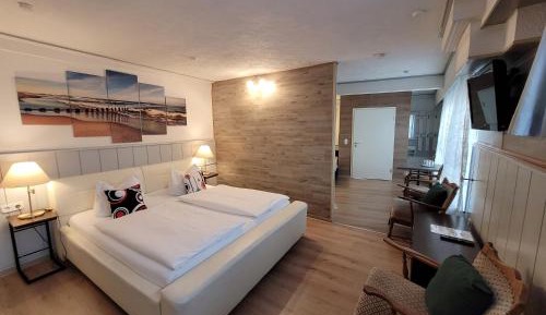 Classic Quadruple Room