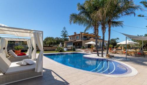 Villa with Private Pool