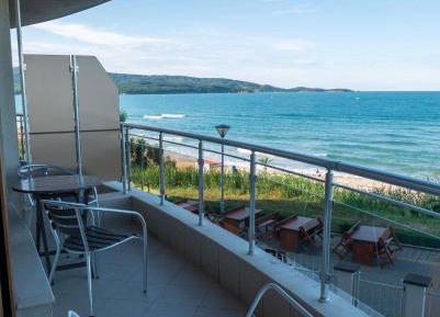 Studio with Sea View