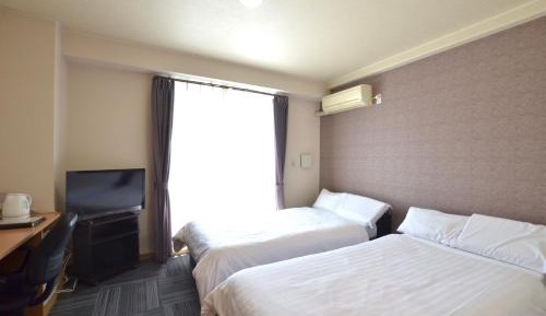 Twin Room - Non-Smoking