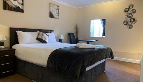 Large Double Room