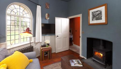 Cottage with Garden View