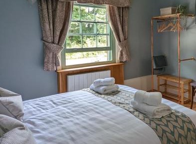 Deluxe Double Room with Shower