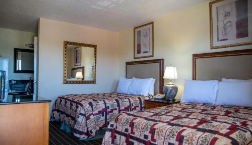 Double Room with Two Double Beds - Non-Smoking