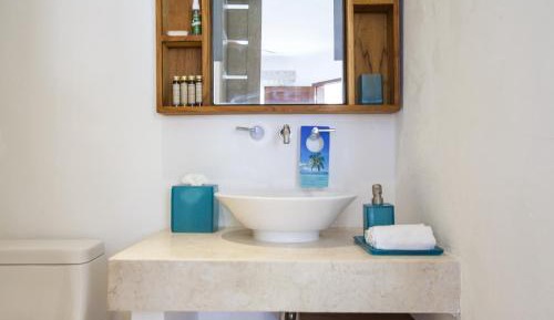 Run of the House - Free Breakfast 