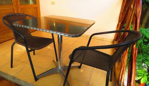 Apartment with Garden View