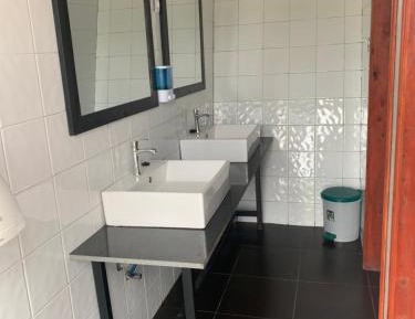 Bunk Bed in Mixed Dormitory Room