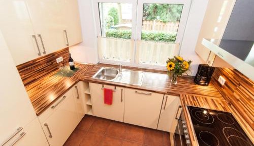 Apartment with Garden View