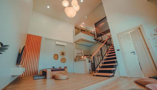 Quadruple Room with Private Bathroom