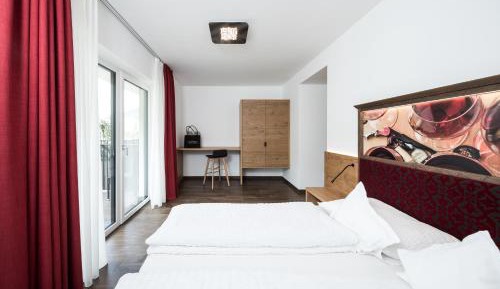 Junior Suite with Balcony