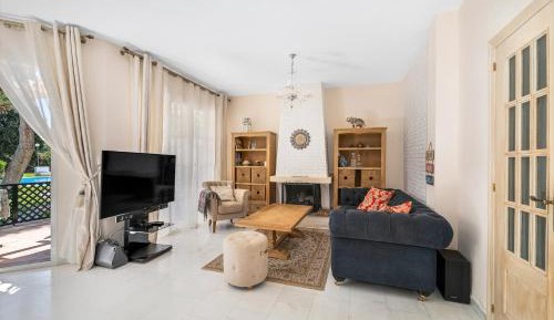 Three-Bedroom Townhouse