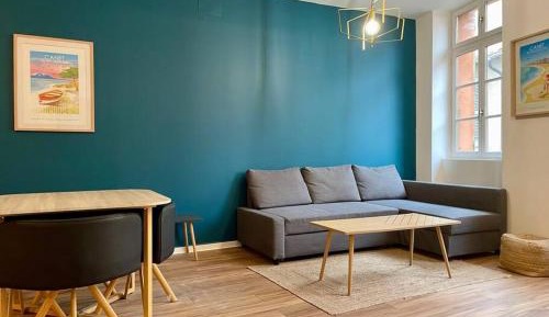 One-Bedroom Apartment