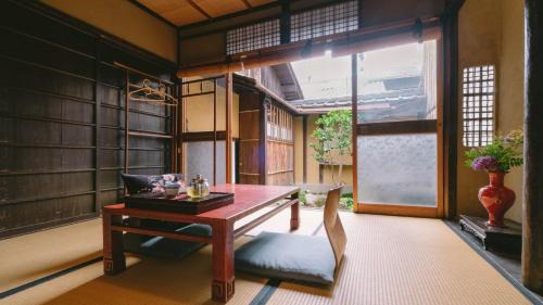 Japanese-Style Standard Twin Room with Garden View