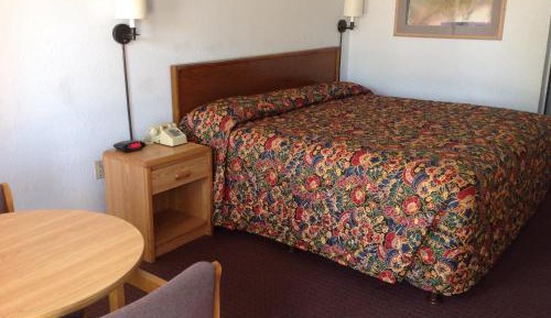 King Room- Non-Smoking