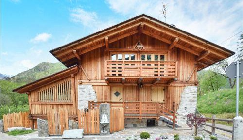 Two-Bedroom Holiday Home