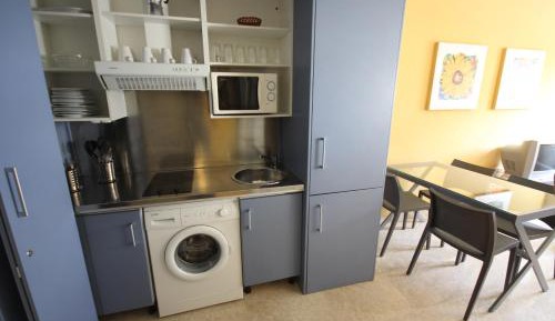 One-Bedroom Apartment (3 Adults)