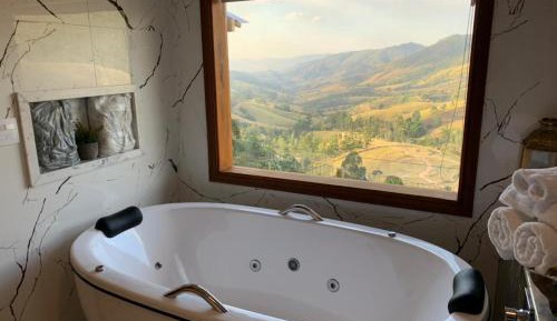 Deluxe Bungalow with Garden View