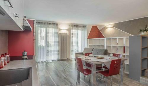 Apartment - Split Level