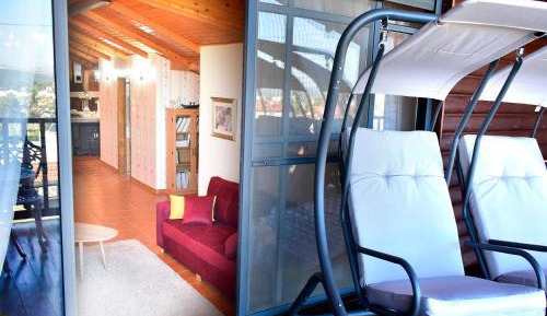 Suite with Mountain View