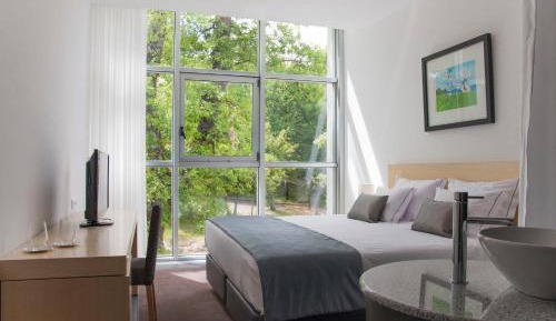 Superior Twin/Double Room 
